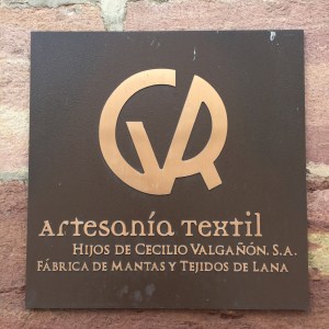 74142366-0EF9-474D-86FC-3936032558DB