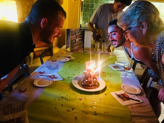 4EF2B9A7-DB73-4E96-B932-25EA7BBFB842